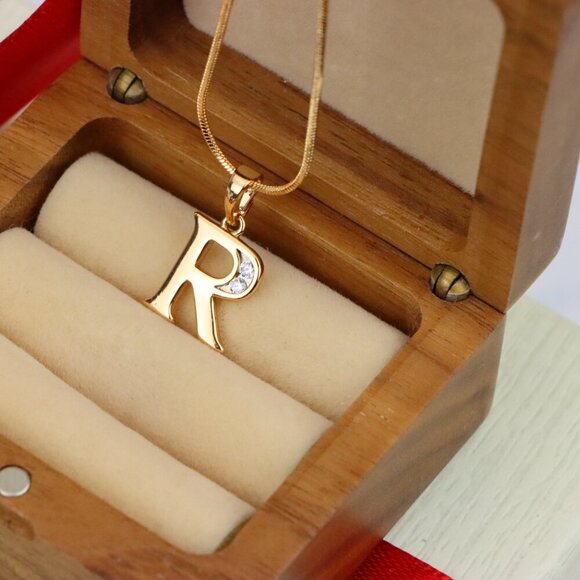 "Rose Gold Letter R Pendant with Crystal Accent – 18K Gold Plated, XPPT1367 - Picture 5 of 13